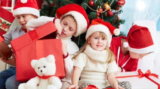holiday safety tips for kids featured