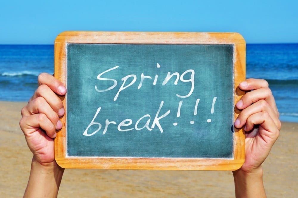 Spring Break sign on a chalkboard