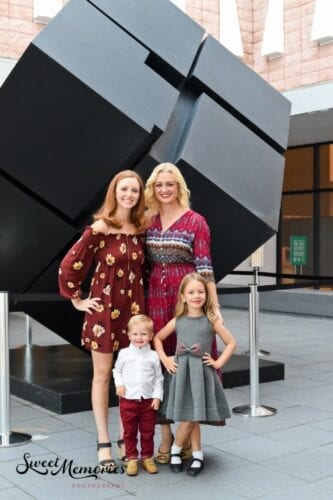 Boca Raton Museum of Art Outdoor Holiday Photoshoot with Sweet Memories Photography