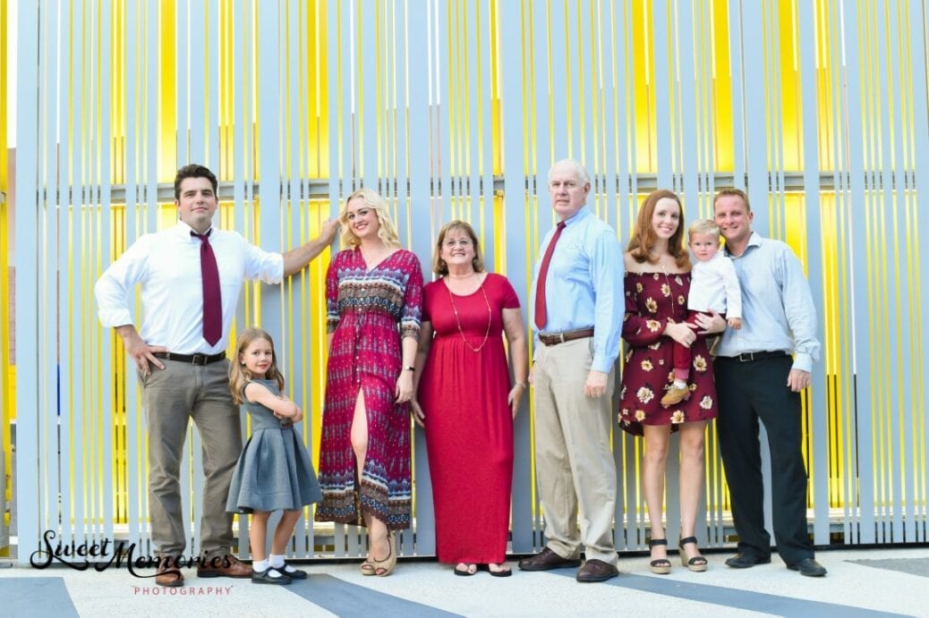 Boca Raton Museum of Art Outdoor Holiday Photoshoot with Sweet Memories Photography