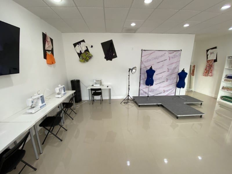 sewing classes in Boca at Petite Designers