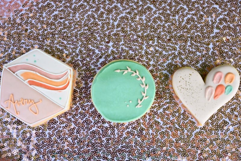 DIY boho pallet picnic with treats by Sugar Cookies by Anne