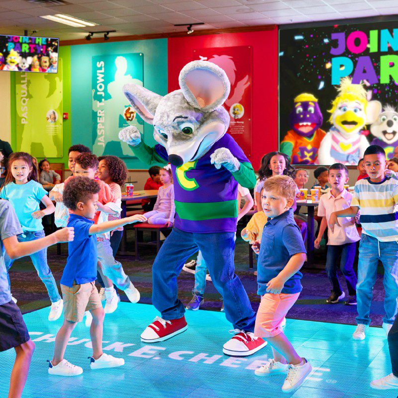 Chuck E. Cheese Summer Fun Pass 2026