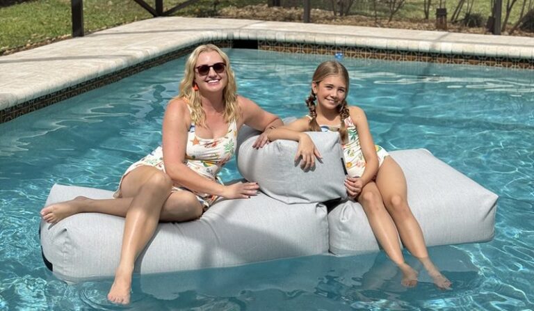 Best Pool Cleaning Service in Boca Raton Why We Recommend Blue Pools Featured