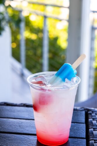 Oceanic Bomb Pop Lemonade Vertical